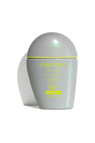 Shiseido Suncare Sports BB Güneş Kremi SPF50+ Light 30 ML