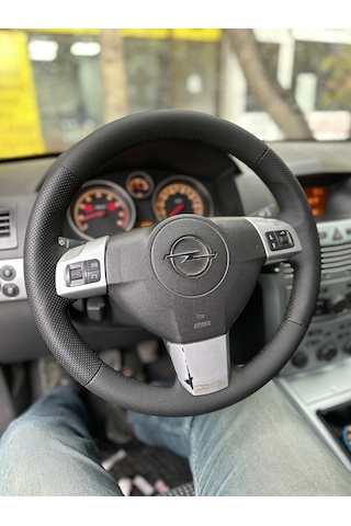 Opel Astra H Araca Özel Direksiyon Kılıfı Siyah Dikişli Deri Sökülerek Yapılır