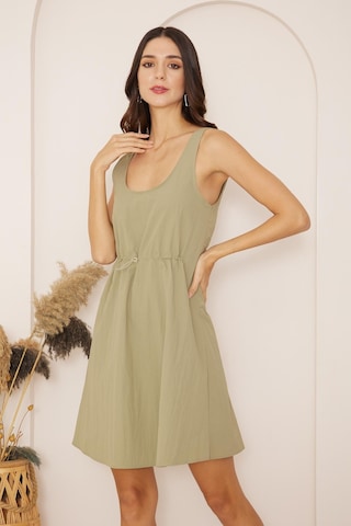 Darlin Moda Yeşil Beli Büzgülü Kolsuz Mini Paraşüt Elbise Dm1028 Yeşil