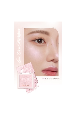 Dasique İnci Taneleriyle Yoğun Işıltı Sunan Özel Tasarımlı Aydınlatıcı Luxe Glow Highlighter 03 Ice Lavender