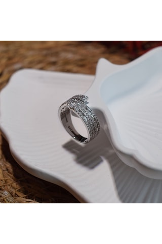 Lilarote Yılan Motifli Damla Pırlantalı Bagetli Su Yolu Pırlanta Yüzük