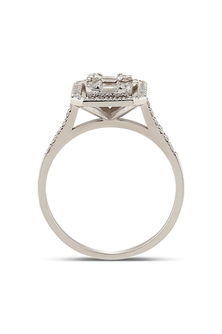 0,49 Ct Baget Pırlanta