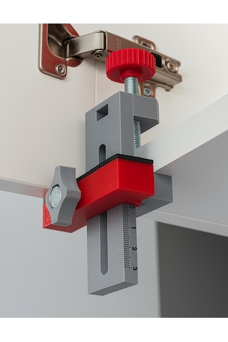 Dolap Kapağı Hizalama Aparatı