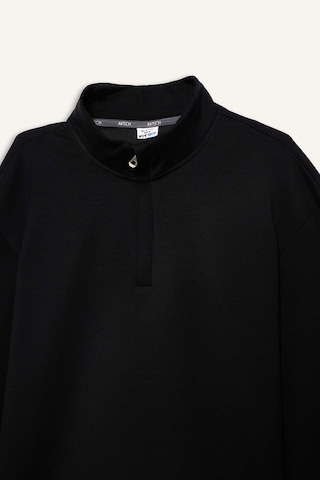 Defacto Standart Fıt Dik Yaka Modal Sporcu Sweatshirt E9772AX25AU Siyah