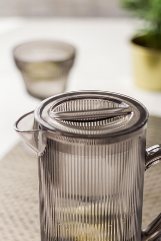 Arkilik Barok 1,5 L Füme Sürahi -Buzdolabı Kapak Rafına Sığar