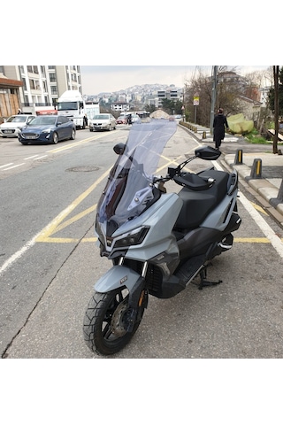 Motocam Sym Adx 250 Ön Cam 2024-2026 Model 65cm Füme Renkli 4mm Orta Boylu