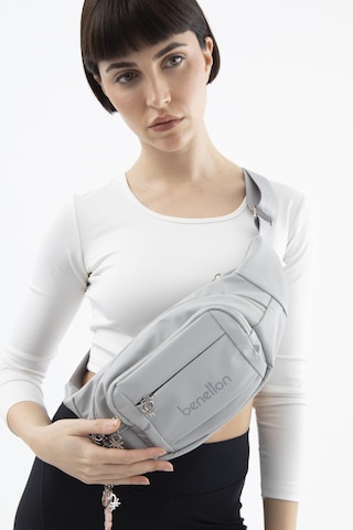 Unıted Colors Of Benetton Kadın Bel Çantası Bnt 1572 001