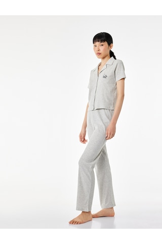 Koton Rahat Kalıp Gömlek Yaka Kedi İşleme Detaylı Kısa Kollu Fitilli Pijama Takımı Gri Melanj 6slk40089mk