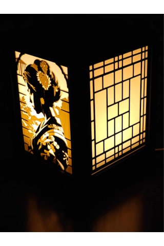 Serie Lumina Shoji Masa Ve Gece Lambası - Geyşa Figürlü Klasik Zen Kafes Japon Feneri Sıcak Led Ambiyans Işığı Siyah