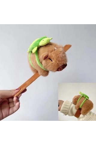 Sevimli Oturan Kapibara Capybara Bileklik Dekoratif Araba Aksesuarı Peluş Oyuncak 17 Cm Çok Renkli
