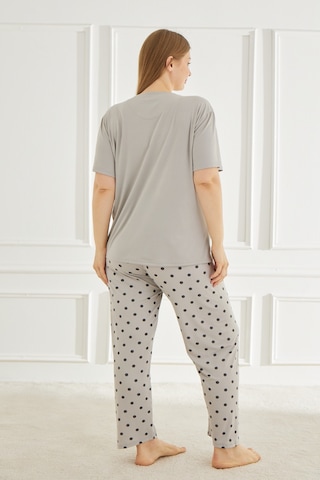 Mihra Kadın Pijama Takımı Büyük Beden & Battal Kısa Kol Gri