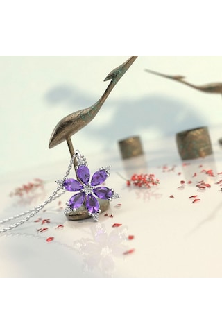 İndigo Takı Ametist Taşlı Lotus Çiçeği Beyaz Gümüş Kolye