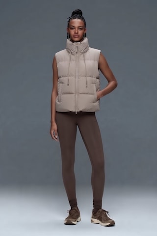 Soft&basic Kadın Dik Yaka Fermuarlı Cepli Şişme Yelek Mevsimlik Kısa Dolgulu Spor Yelek Bej