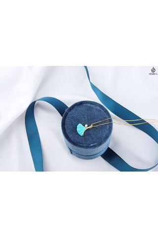 Ginkgo Yaprağı İşlemeli Turkuaz Altın Kaplama İnci Köprücük Kemiği Kolye Altın