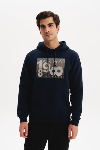 AR-MA Arma Erkek Kapüşonlu Kanguru Cepli 3 İplik Baskılı Şardonlu Regular Fit Sweatshirt K30254628702 Lacivert