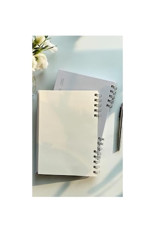 A5 Çizgisiz Defter, 80 Yaprak, 4 Renk Seçeneği İle