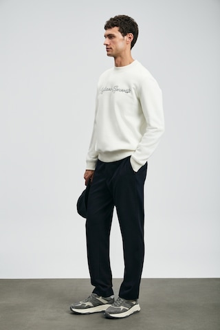 Lufian Loved Erkek Sweatshirt Kırık Beyaz Kırık Beyaz 112030170100510 Beyaz