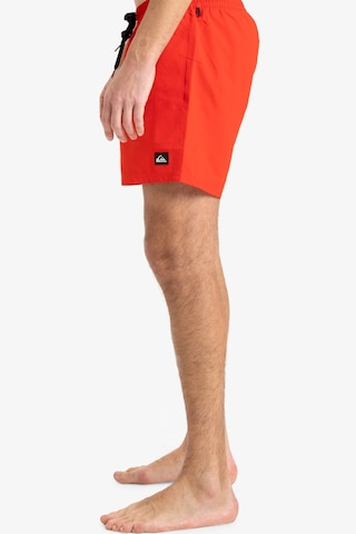 Quiksilver Everyday Solid Erkek Deniz Şortu Kırmızı