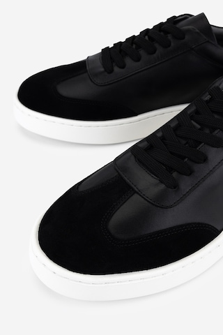 Valmenti Erkek Hakiki Deri Siyah Sneakers & Spor Ayakkabı 04 4407 Erk Ayk Y26 Sıyah Kmbn