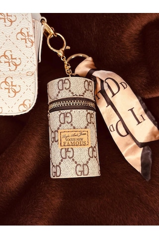 Elora Atelier Fular Detaylı Mini Çanta Charm Ekru Elora Atelier Fular Detaylı Mini Çanta Charm Ekru