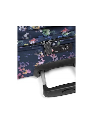 Eastpak Kabin Boy Valiz Ultra Hafif, Geniş Hacimli, Dayanıklı Kumaş, Sessiz Tekerlekli Ek0a5ba77v11 Çok Renkli