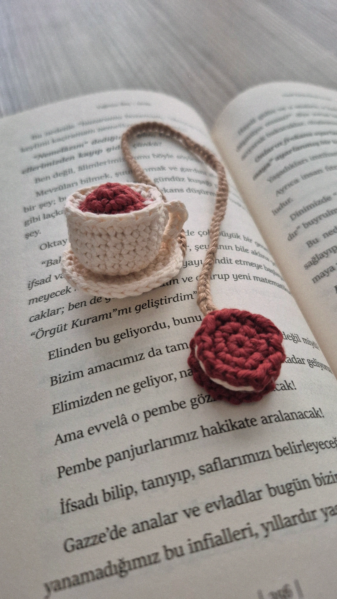 Tasarım Bitmeyen Kahve Tiryakilerine Hediye Türk Kahvesi Amigurumi Kitap Ayracı Öğretmenler Günü