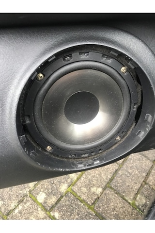 Vw Polo 6n1 Kapı Hoperlörü Çerçevesi
