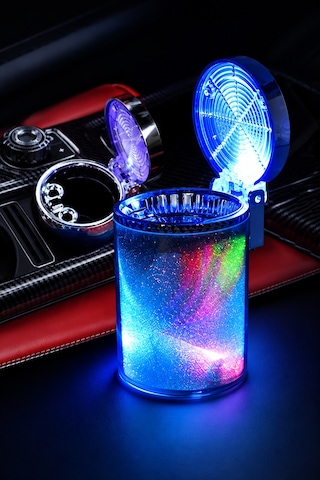 Alfa Romeo Spider Uyumlu Led Işıklı Kapaklı Araç Küllüğü Universal Bardaklık Uyumlu Küllük Otomobil İçi Aksesuar