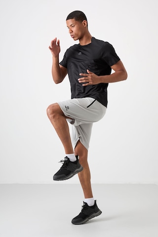 Tommy Life Siyah Polyester Nefes Alan Dokulu İnce Esnek Standart Fit Erkek Performans T-shirt - 88391 Siyah