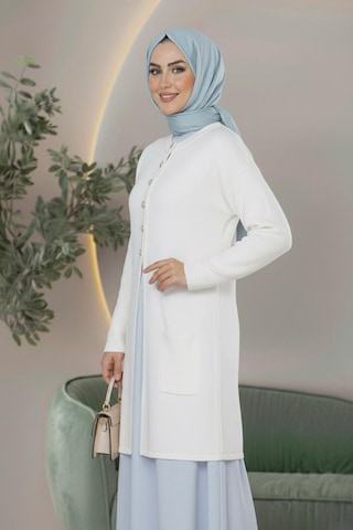 Yeni Sezon Dizboy Kadın Ceket -sakal İplik, Yaka Düğmeli, İki Cepli, Günlük, Şık Kombinler İçin Beyaz