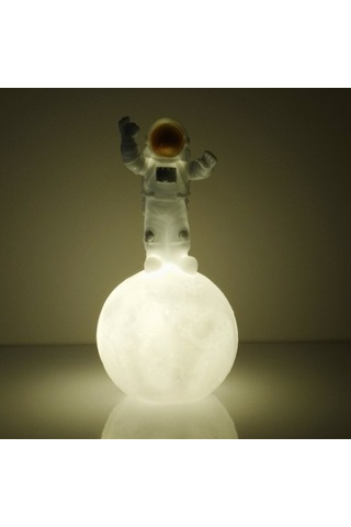 Astronot Şekilli Gece Ve Masa Lambası Çok Renkli