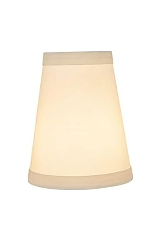 Aspen Creative 32666-2 Küçük Sert Sırtlı İmparatorluk Şekilli Avize Seti 2&apos Li Paket , Beyaz Geçiş Tasarımı, 10,16 Cm Alt Genişlik 5,88 Cm X 10,16 Cm X 12,7 Cm Klipsli Lamba Gölgeliği Açık Ahşap