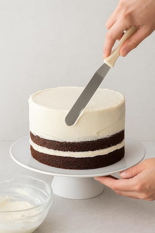 Qerhome 3'lü Pasta Spatula Seti, Paslanmaz Çelik, Siyah-beyaz-gri Saplı, Krem Sürme Ve Dekorasyon İçin Renkli