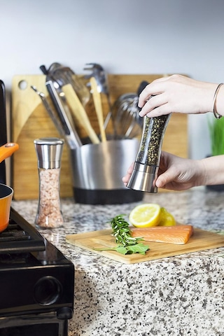 Cam Metal Kapaklı Baharat Öğütücü 250 Ml Şeffaf