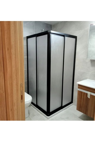 Teknesiz Kare Duşakabin Siyah Profil Plastik Cam H180CM Siyah