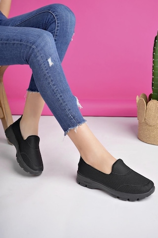 Muggo Willa Garantili Kadın Ortopedik Bağcıksız Nefes Alabilen Hafif Yürüyüş Sneaker Spor Ayakkabı 001