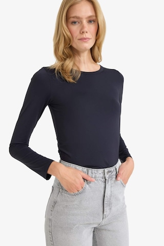 Defacto Slim Fit Dar Kesim Bisiklet Yaka Basic Düz Uzun Kollu Tişört D3756ax25aubk81 SIYAH