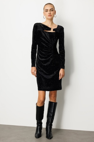 Ekol Kadın Önü Büzgülü Kadife Elbise 4035 Siyah Siyah