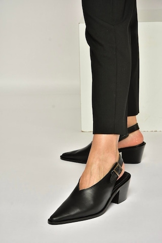 Fox Shoes Y654300203 Siyah Hakiki Deri Alçak Topuklu Western Ayakkabı Siyah