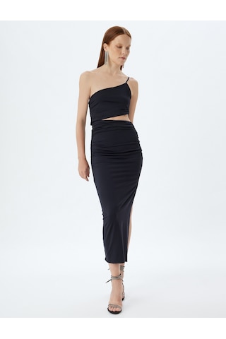 Koton Midi Elbise Yırtmaçlı Pencere Detaylı Tek Omuz Askılı Drapeli Slim Fit Siyah 4sak80220fk Siyah