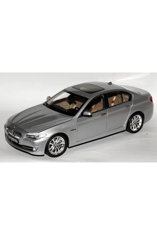 Bmw 535I Model Araba 1/24 Ölçek