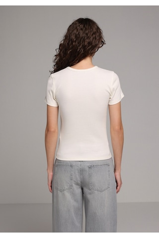 Colin's Colins Slim Fit Yuvarlak Yaka Nakışlı Kadın Ekru Kısa Kol Tişört Cl1079664 Q1.v1 Ecr