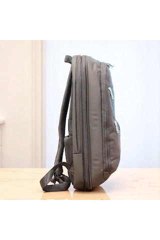 Laptop Gözlü Ve Körüklü İnce Tasarım Sırt Çantası Baggaj S24130 Siyah