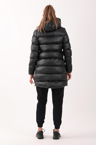 Maraton Sportswear Regular Kadın Kapşonlu Uzun Kol Basic Siyah Parka 21283 Siyah