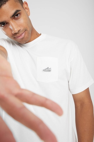 Nike Sportswear Max90 Pocket Tech Loose Fit Tee Erkek Bol Kesim Cepli Pamuklu Tişört Beyaz Beyaz