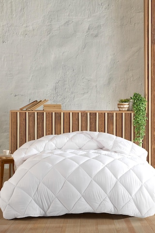 Zeynep Tekstil Çift Kişilik Silikon Yorgan