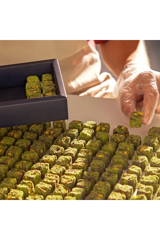 Servet Şeker İlavesiz Karadut Antepli Çifte Kavrulmuş Lokum 500 G