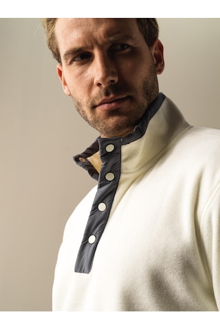 Xint Ekru Regular Fit Dik Yaka Polar Sweatshirt 300276 Beyaz