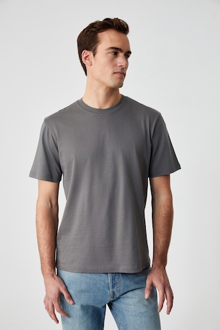 Grimelange Solo Erkek %100 Organik Pamuklu Kalın Dokulu Comfort Fit Bisiklet Yakalı Gri T-shirt Gri