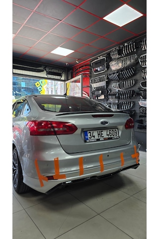 Ford Focus Sedan Arka Tampon Eki Karlık Plastik Boyasız